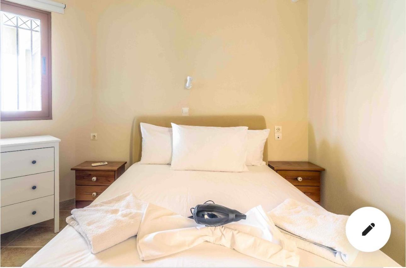 Apartament Crown Agia Pelagia